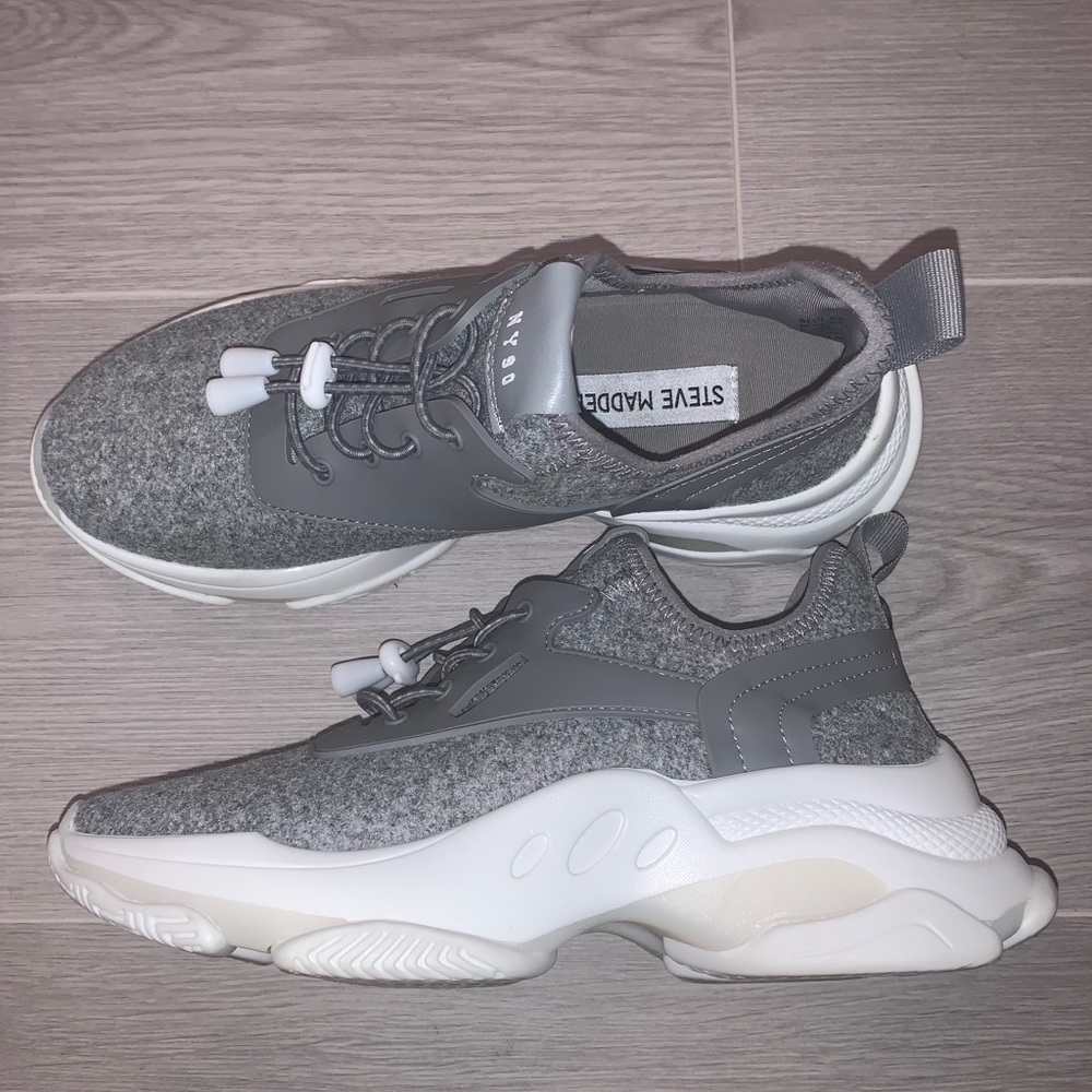 New Steve Madden sneakers